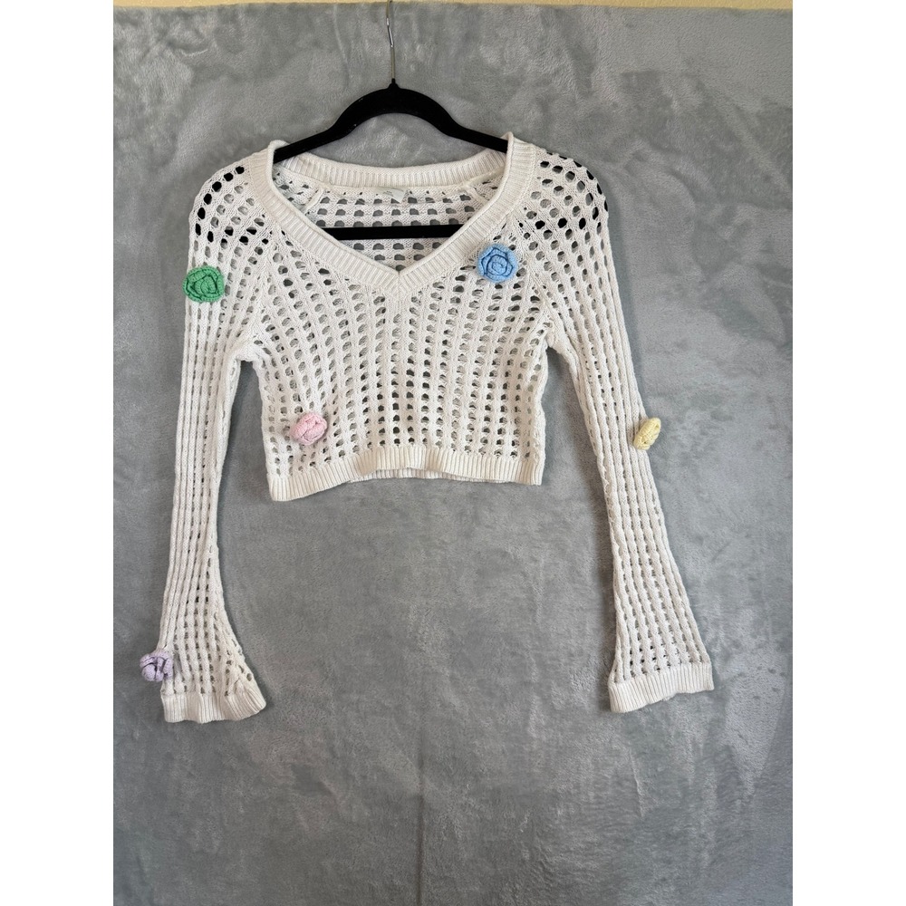 WILD FABLE Womens‎ XXS Ivory Crochet Crop Sweater V Neck Bell Sleeve 3D Flowers